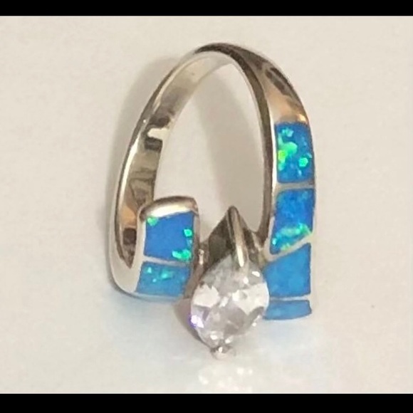 R:3 Blue Fire Opal Solid sterling silver Ring. - Picture 3 of 8